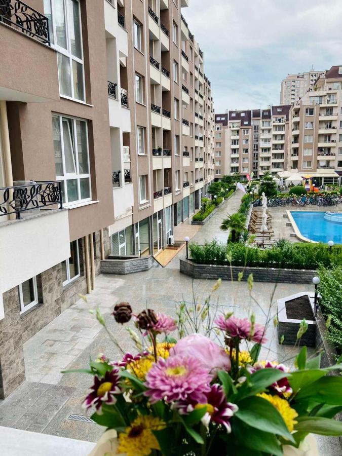 Pearl Apartments بورغاس المظهر الخارجي الصورة